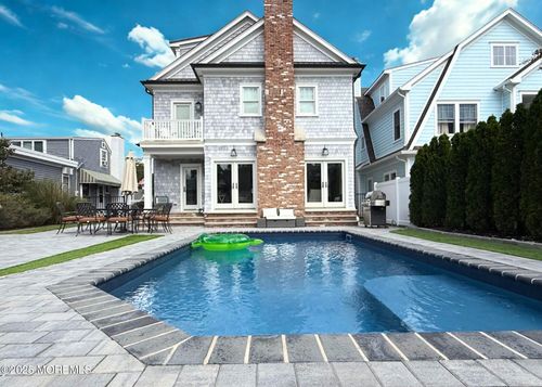 608 Chicago Blvd, Sea Girt, NJ, 08750-1415 | Card Image
