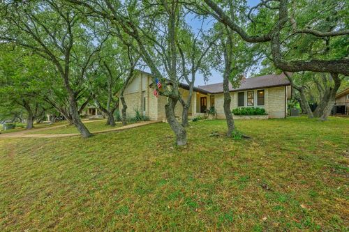 137 Long Wood Ave, Lakeway, TX, 78734-4651 | Card Image