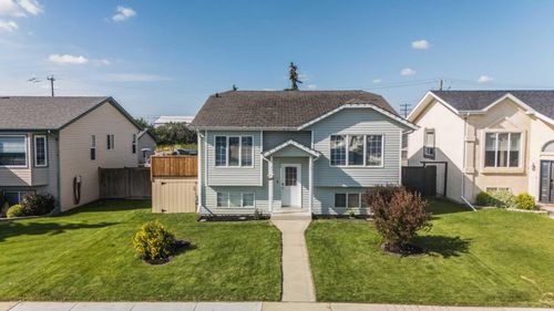 85 O'Brien Crescent, Red Deer, AB, T4P3T4 | Card Image