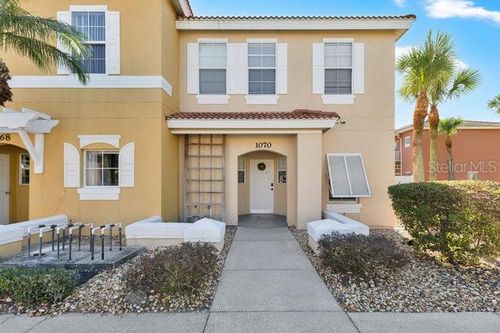 1070 Park Ridge Cir, KISSIMMEE, FL, 34746-7402 | Card Image
