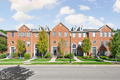 447 Autumn Dr, Carmel, IN, 46032-7416 | Card Image