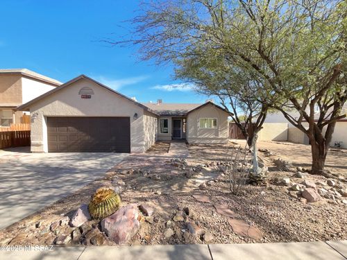 3486 W Avenida Obregon, Tucson, AZ, 85746-7922 | Card Image