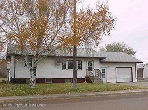 227 10th St E, Dickinson, ND, 58601-4036 | Card Image