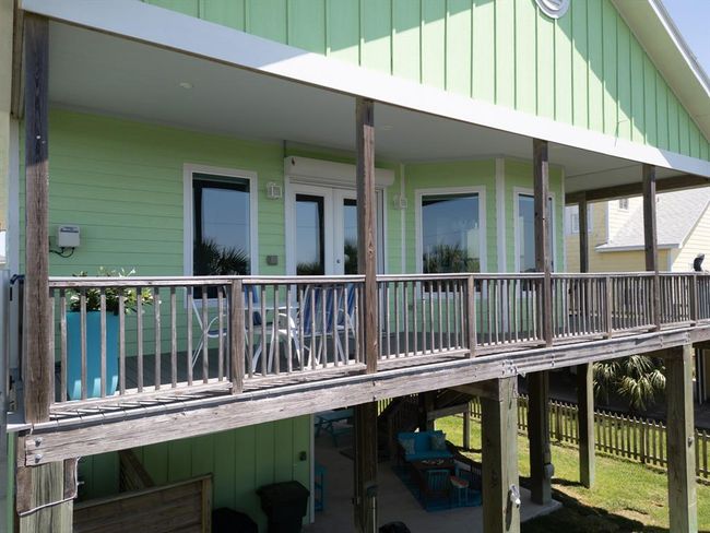 4111 Isla Del Sol, House other with 3 bedrooms, 2 bathrooms and 1 parking in Galveston TX | Image 20
