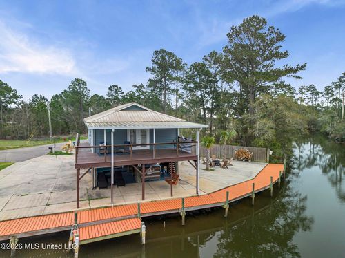 5047 Colorado St, Bay Saint Louis, MS, 39520-9382 | Card Image