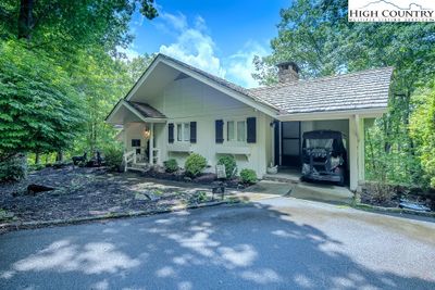 382 Evergreen, House other with 4 bedrooms, 4 bathrooms and null parking in Boone NC | Image 2