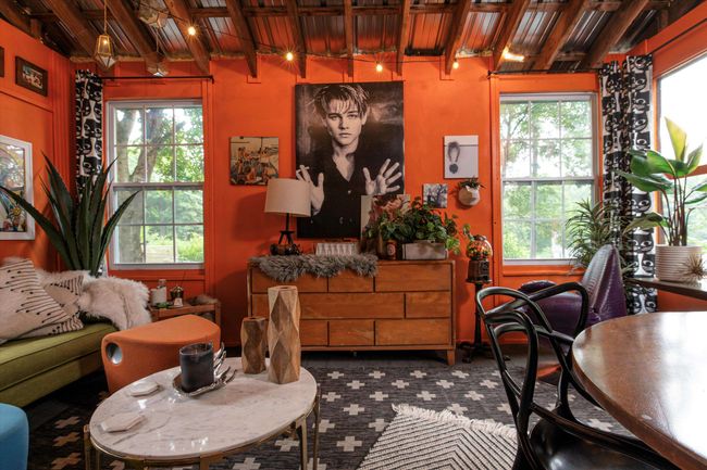 Vibrant Sunroom | Image 5