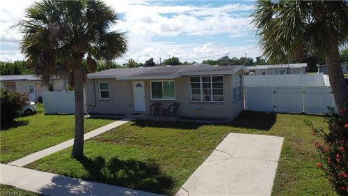 21067 Gladis Ave, Port Charlotte, FL, 33952-4319 | Card Image