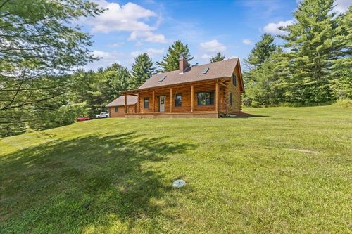 112 Green Acres Rd, Fairfax, VT, 05454-9730 | Card Image