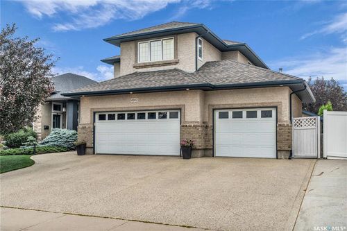4902 Mazinke Cres, Regina, SK, S4X4V1 | Card Image