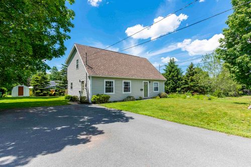 18 Marina Drive, New Minas, NS, B4N4W3 | Card Image