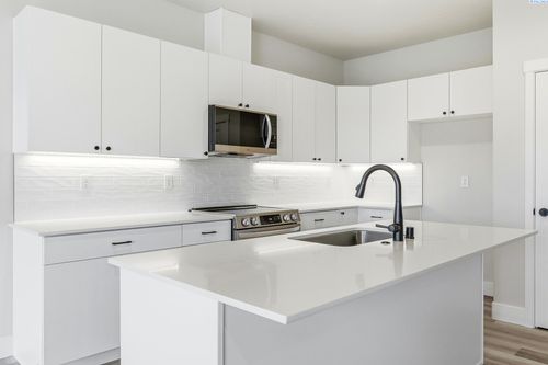 4605 Road 114, Pasco, WA, 99301 | Card Image