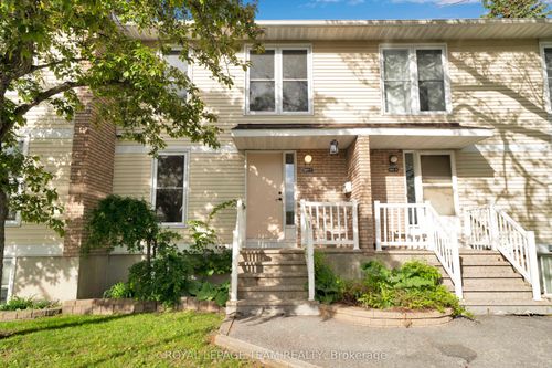 282 Dalehurst Dr, Ottawa, ON, K2G4J5 | Card Image