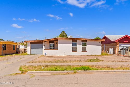 729 Fall River Rd, El Paso, TX, 79907-4816 | Card Image