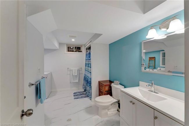 182 Solomon Cres, House other with 4 bedrooms, 3 bathrooms and 5 parking in Hamilton ON | Image 33