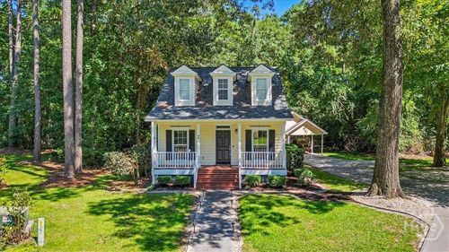 90 Brisbon Hall Dr, Richmond Hill, GA, 31324-8831 | Card Image