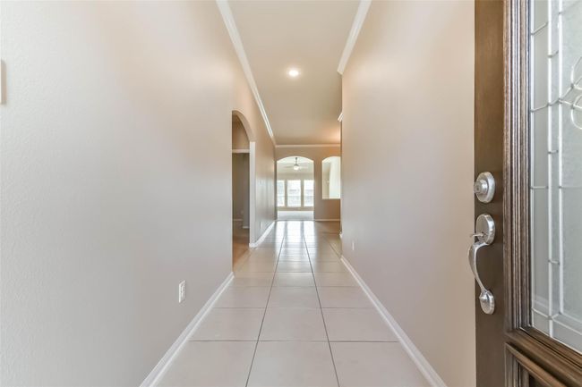 entry way | Image 5