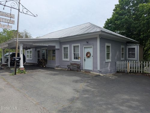 2025 Us Highway 20, Nassau, NY, 12123-1732 | Card Image
