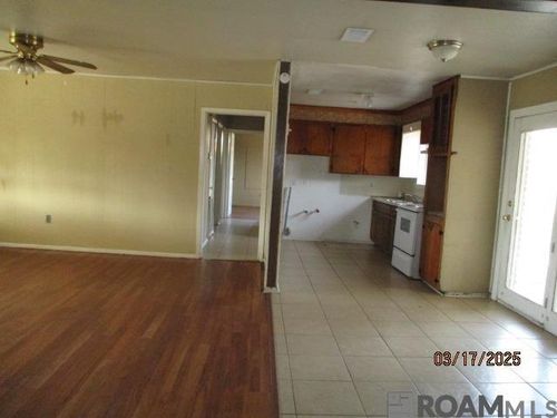 4345 Baker Blvd, Baker, LA, 70714-3003 | Card Image