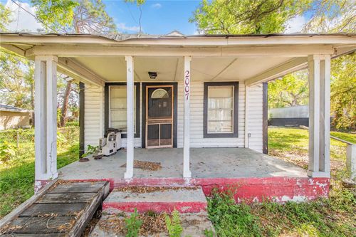 2007 W 61st Street, Tampa, FL, 33619 | Card Image