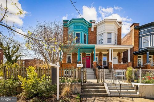 2500 Brookfield Ave, BALTIMORE, MD, 21217-4656 | Card Image