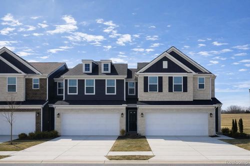 1508 Arcadia Dr, Milford, MI, 48381-4833 | Card Image