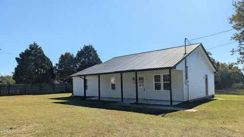 60 Stone Place Rd, Dunn, NC, 28334-1768 | Card Image