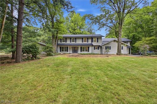 5683 Chestnut Ridge Rd, Hubbard, OH, 44425-2804 | Card Image
