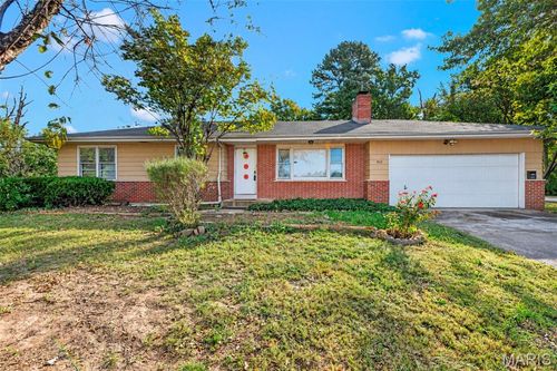 7012 N Hanley Rd, Hazelwood, MO, 63042-2904 | Card Image