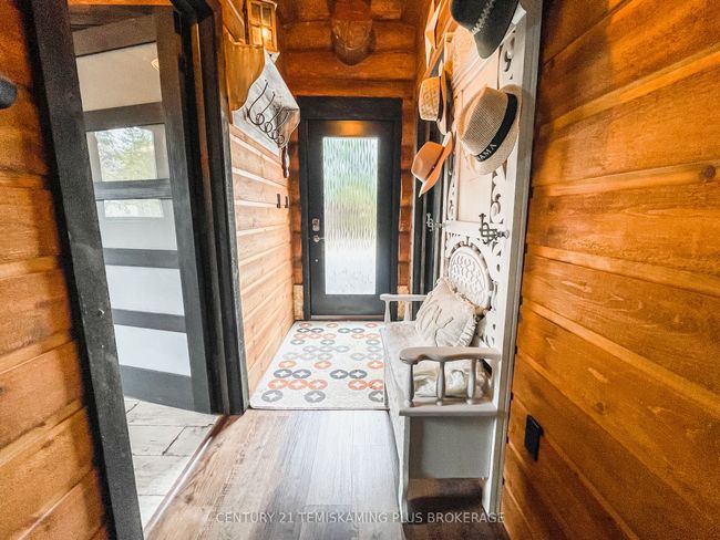 505540 Airport Rd, House other with 2 bedrooms, 1 bathrooms and 8 parking in Cobalt ON | Image 4