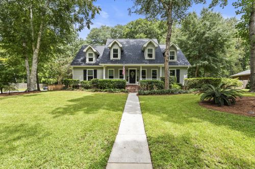 124 Brandywine Dr, Summerville, SC, 29485-8062 | Card Image