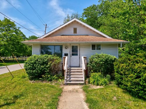529 Jackson Street, Michigan City, IN, 46360 | Card Image