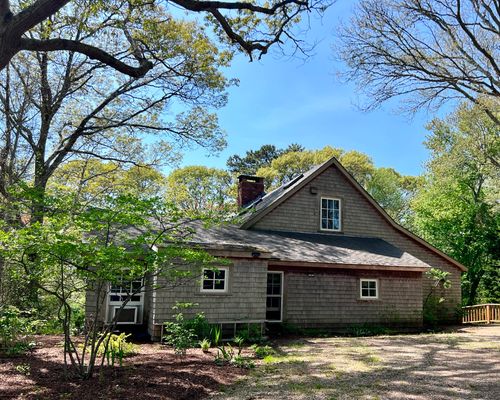 225 Lamberts Cove Rd, West Tisbury, MA, 02575-5343 | Card Image