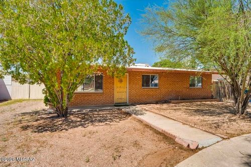 a-4009 N Tyndall Ave, Tucson, AZ, 85719-1019 | Card Image