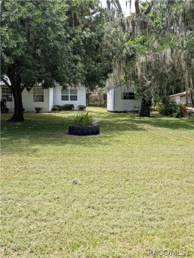 2720 N Lakefront Dr, House other with 2 bedrooms, 1 bathrooms and null parking in Hernando FL | Image 12