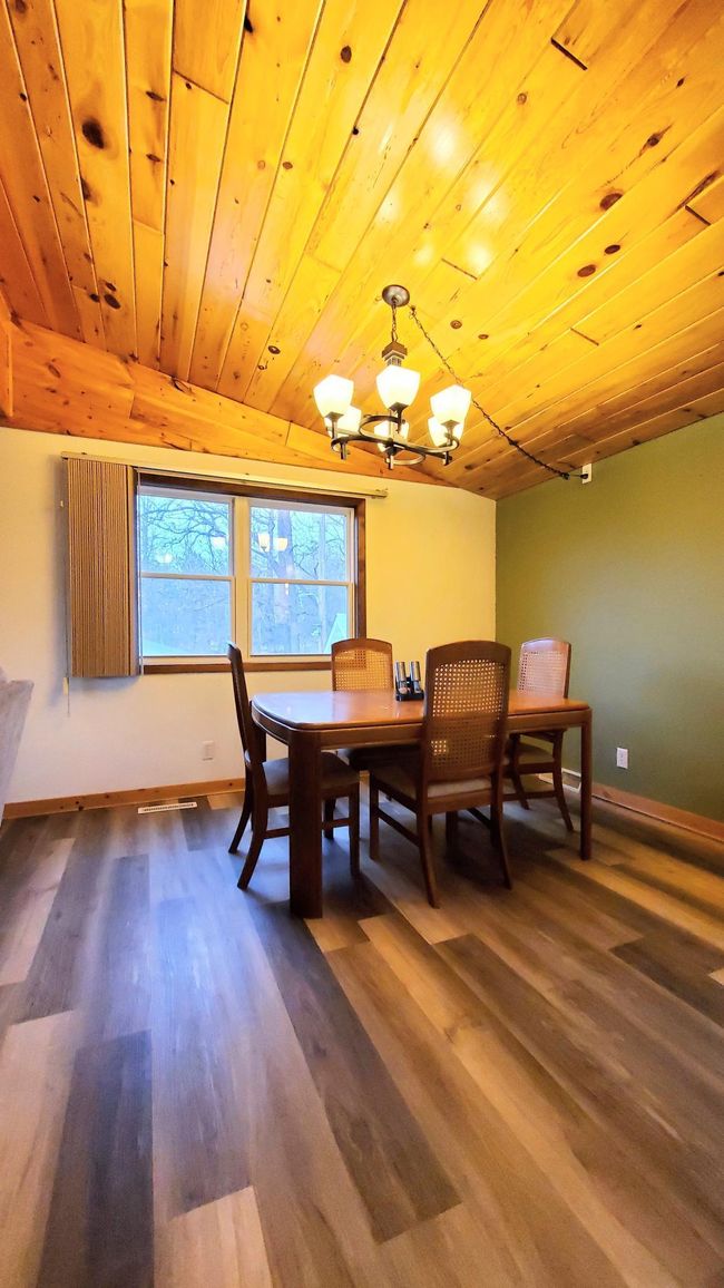 dining room/ area | Image 7