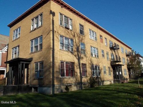 1011 Union St, Schenectady, NY, 12308-2803 | Card Image
