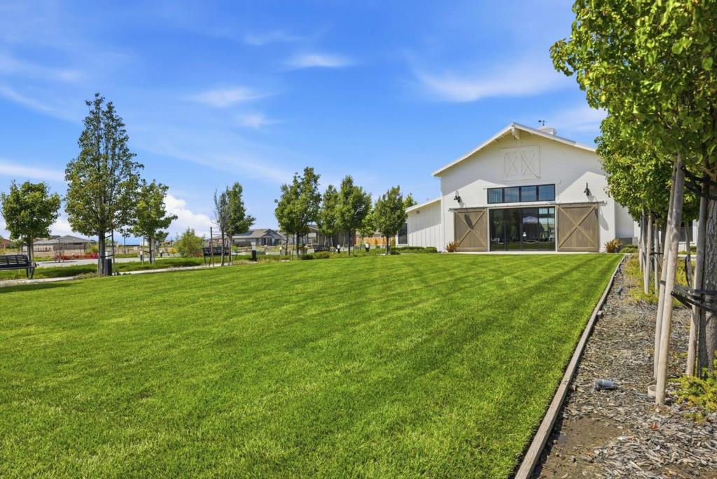 Residential in Rio Vista 3