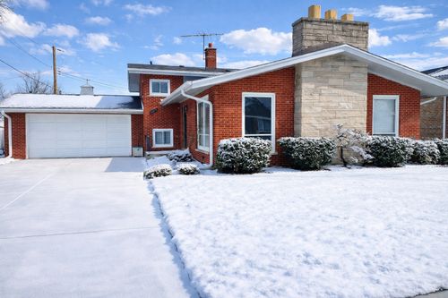 15635 Minerva Ave, Dolton, IL, 60419-2724 | Card Image