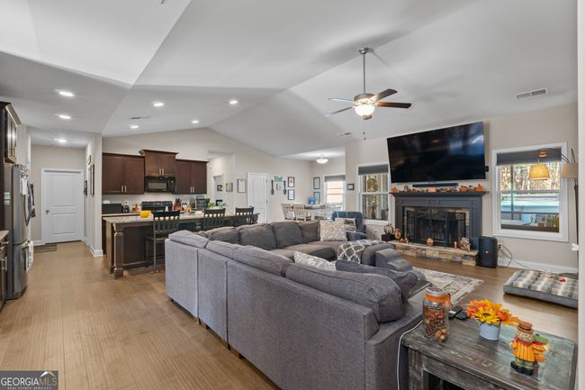 460 Carrie Kathleen Ter, House other with 4 bedrooms, 3 bathrooms and null parking in Carrollton GA | Image 17