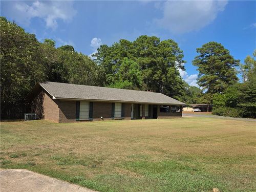 111 Navarro Ct, Natchitoches, LA, 71457-4946 | Card Image
