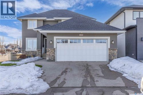 438 Horlick Manor, Saskatoon, SK, S7N2J6 | Card Image