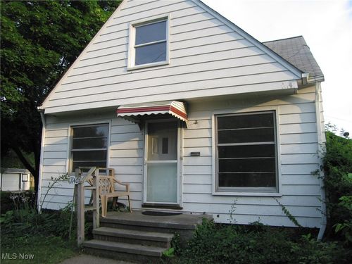 11401 Western Ave, Cleveland, OH, 44111-1828 | Card Image