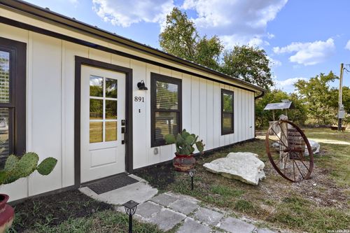 891 Lost Crk, Wimberley, TX, 78676-9603 | Card Image