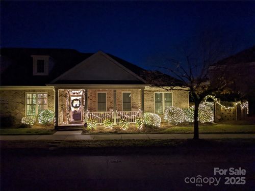 5993 Village Dr Nw, Concord, NC, 28027-5328 | Card Image