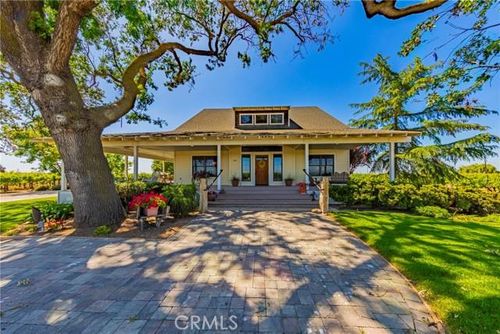 7826 Road 28, Madera, CA, 93637-9129 | Card Image