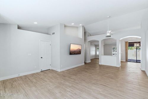 9720 W Escuda Dr, Peoria, AZ, 85382-0950 | Card Image