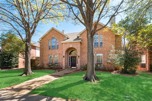 5832 Mossbrook Trl, Dallas, TX, 75252-3204 | Card Image