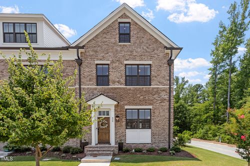 930 Watercolor Way, Durham, NC, 27713-6918 | Card Image