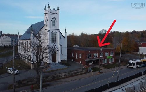 181 Portland St, Dartmouth, NS, B2Y1J5 | Card Image